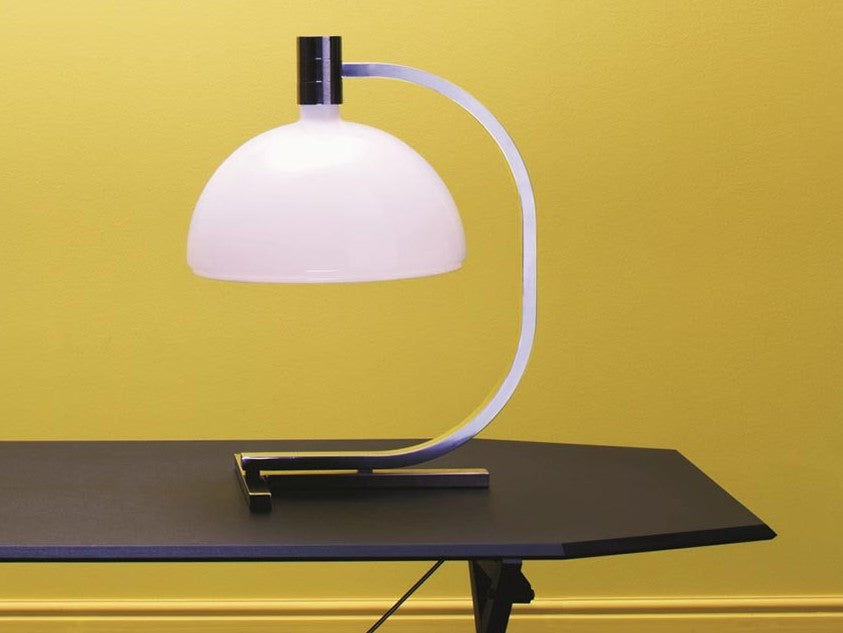 AS1C – lampada da tavolo – ambientata