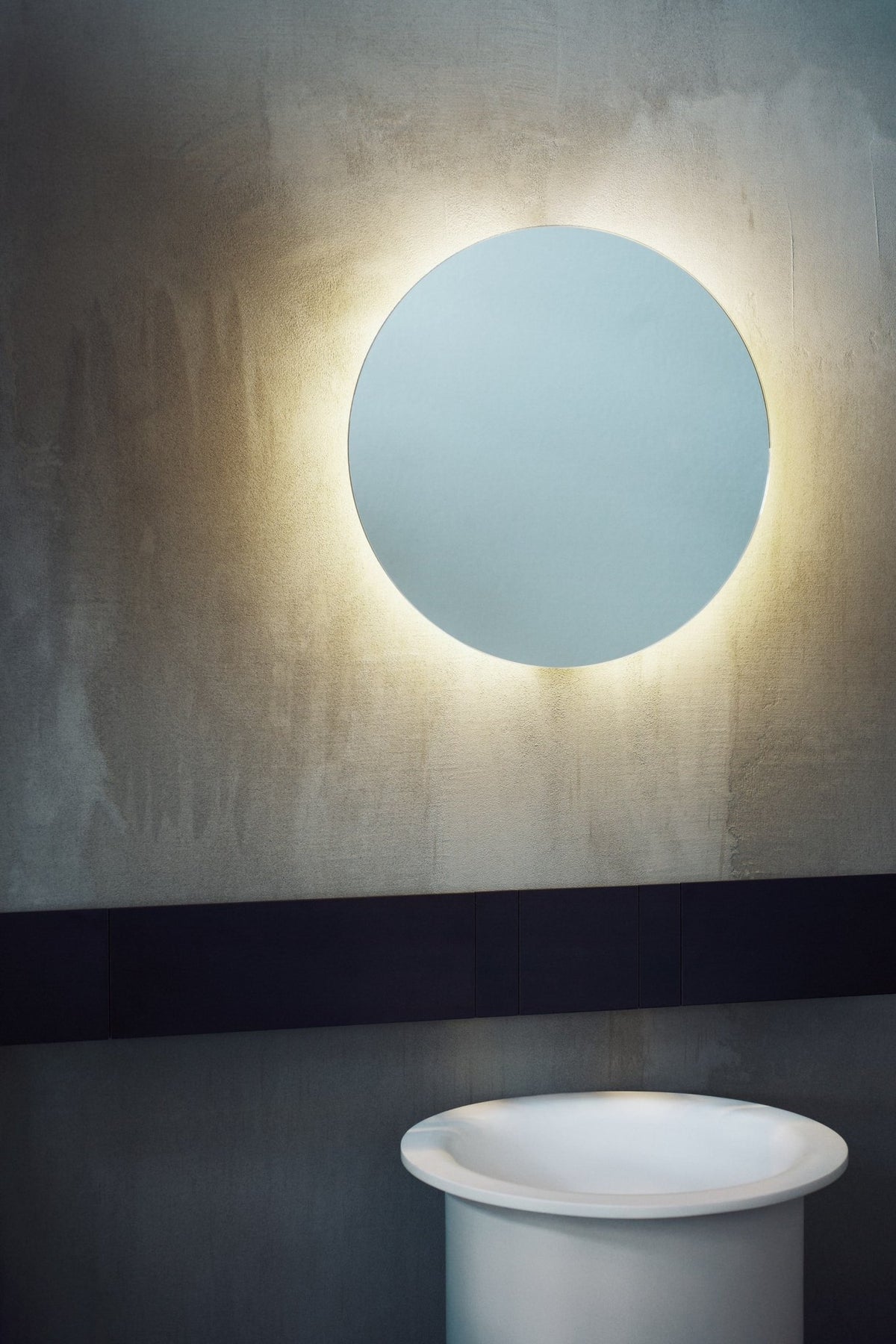 Bucatini – specchio con luce - Sag 80 - Agape - Specchio