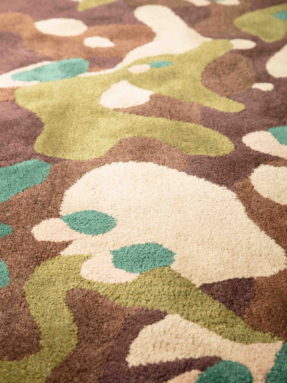 Camouflage – tappeto – ambientata