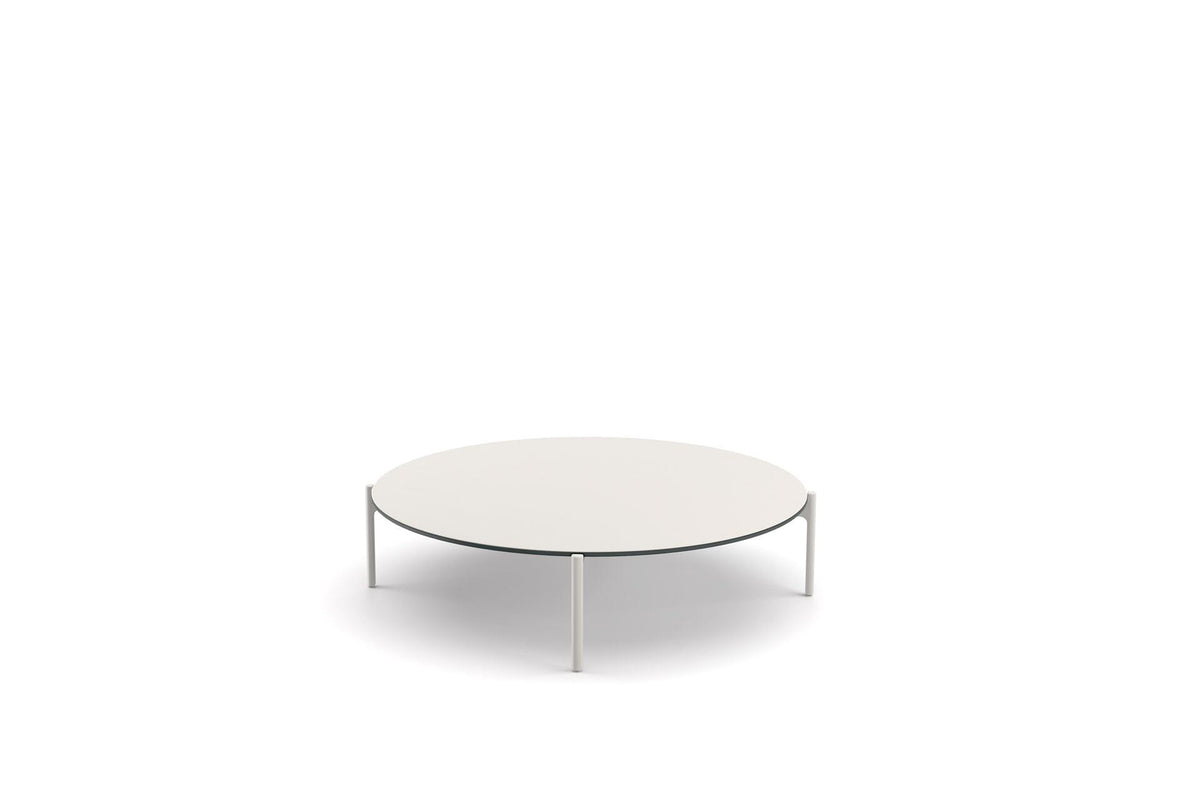 Izon – tavolino (Coffee table 111) – ambientata