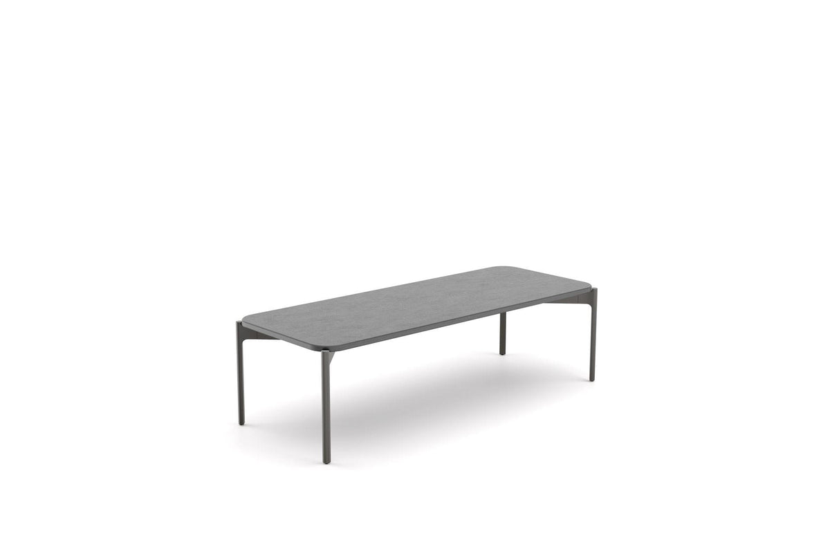 Izon – tavolino (Coffee table 50x130) - Sag 80 - DEDON - Outdoor