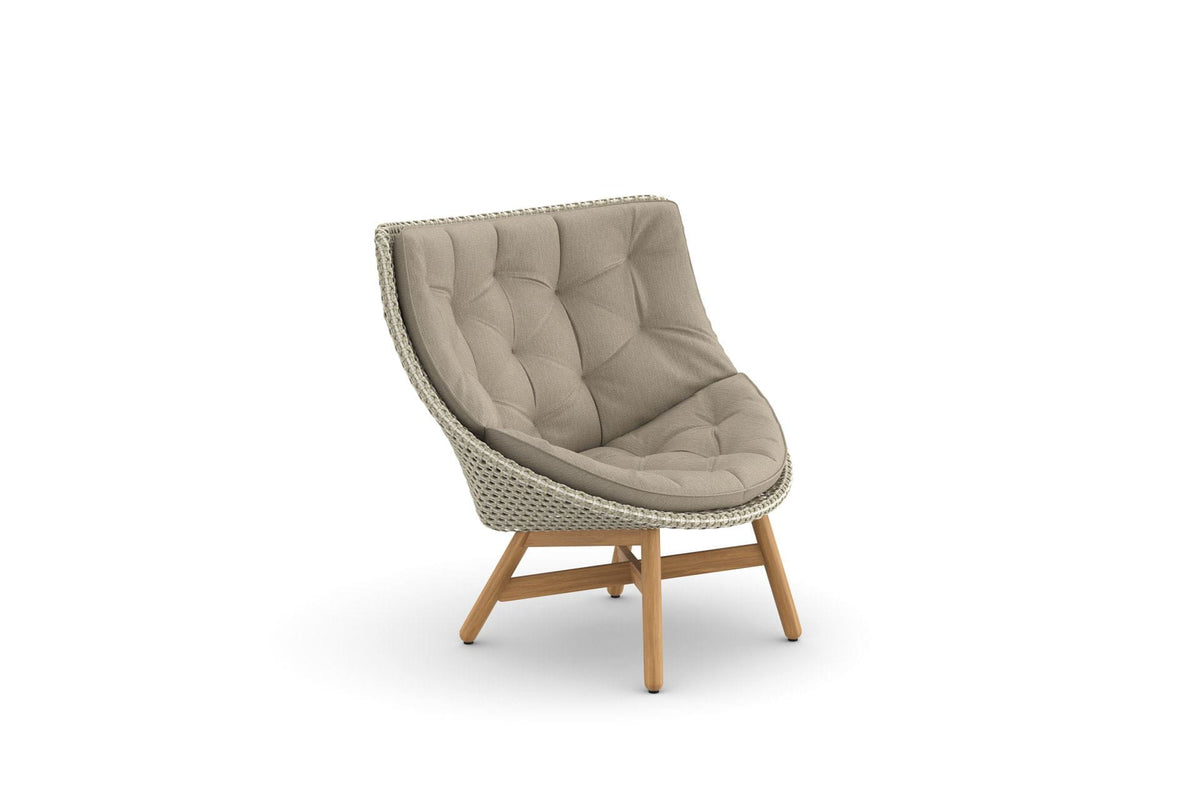 Mbrace – poltrona con ali (Wing chair) – ambientata