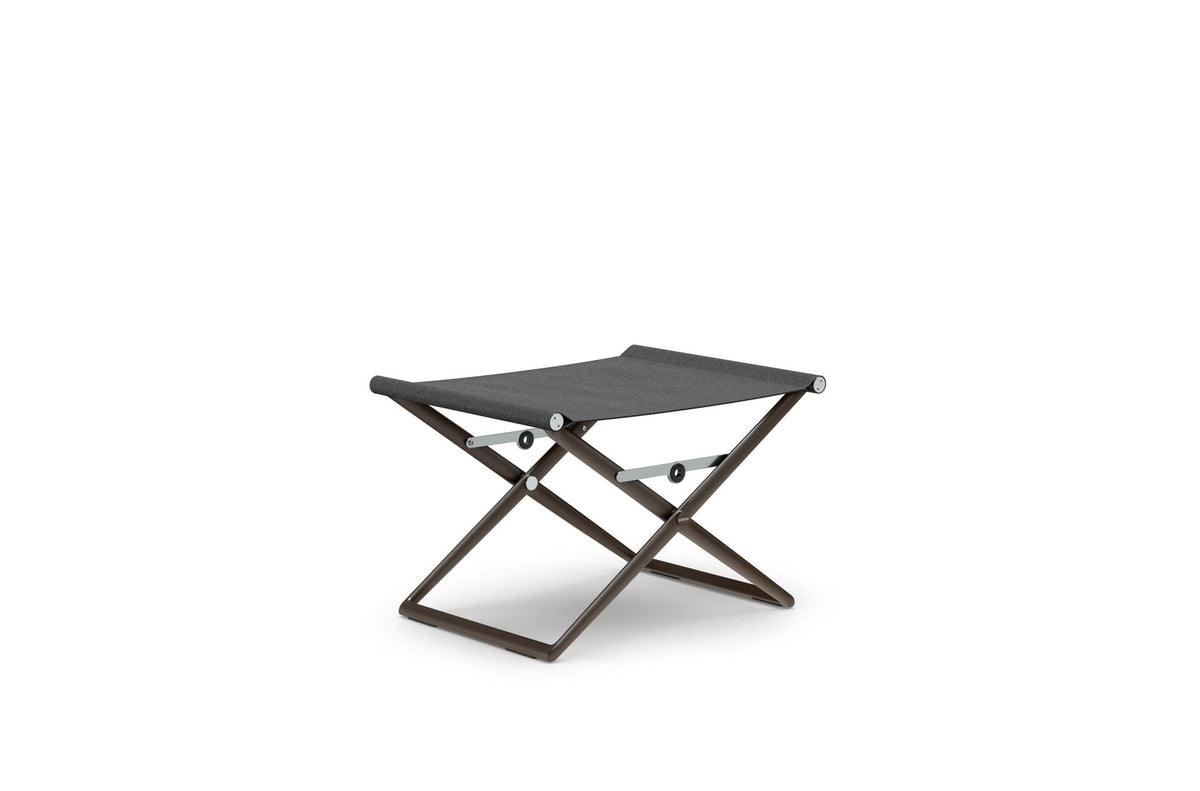 Seax – poggiapiedi (footstool black pepper frame) - Sag 80 - DEDON - Sedia
