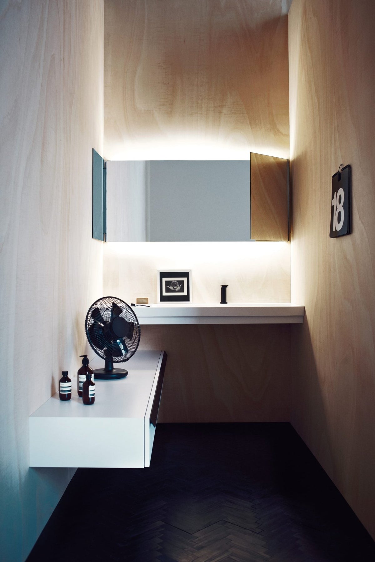 Narciso h 60 cm – specchio con luce – foto prodotto