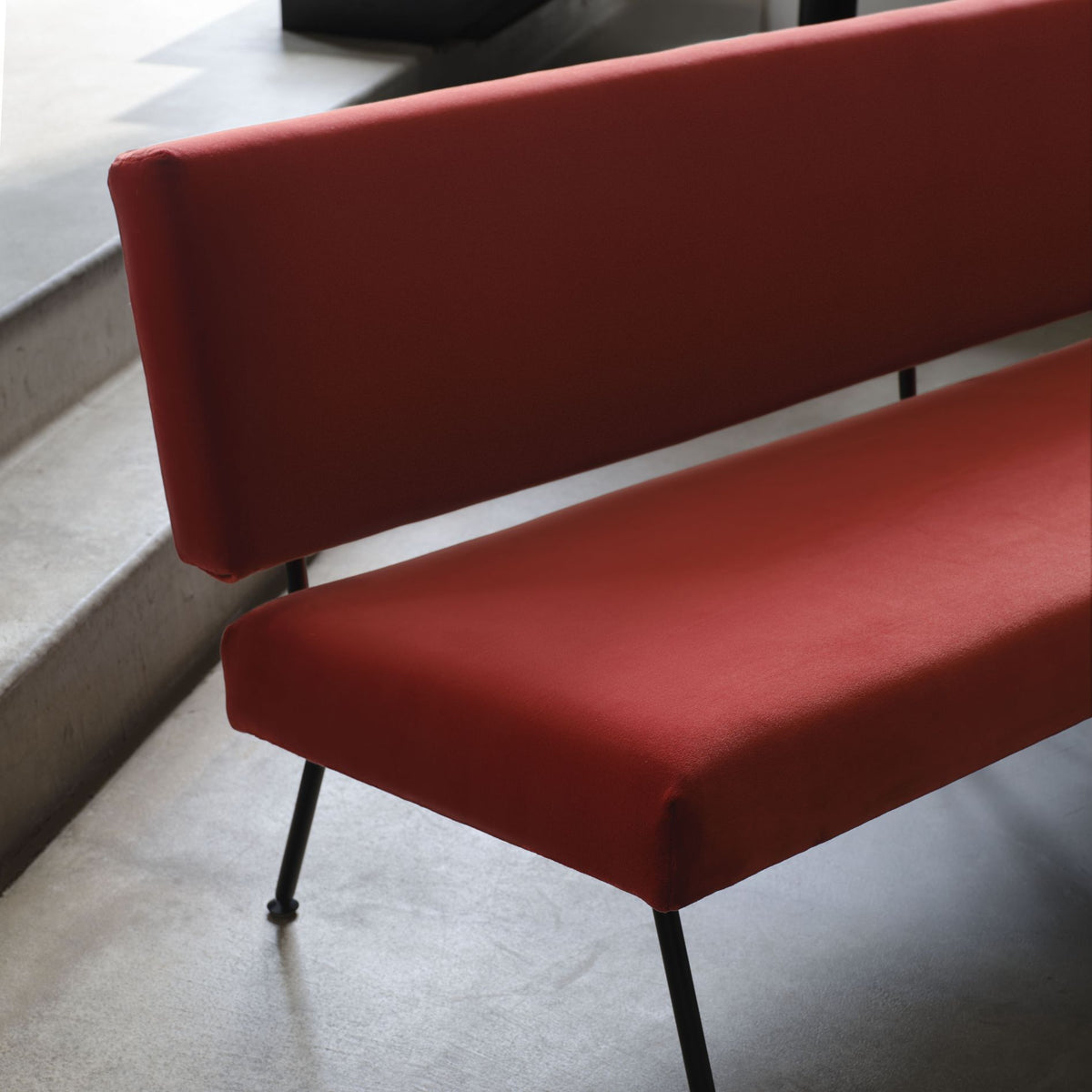 Florence Knoll Model 33 Sofa