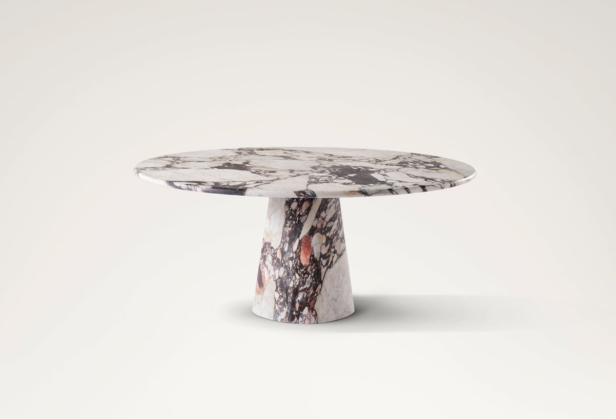 Leon – tavolo – ambientata
