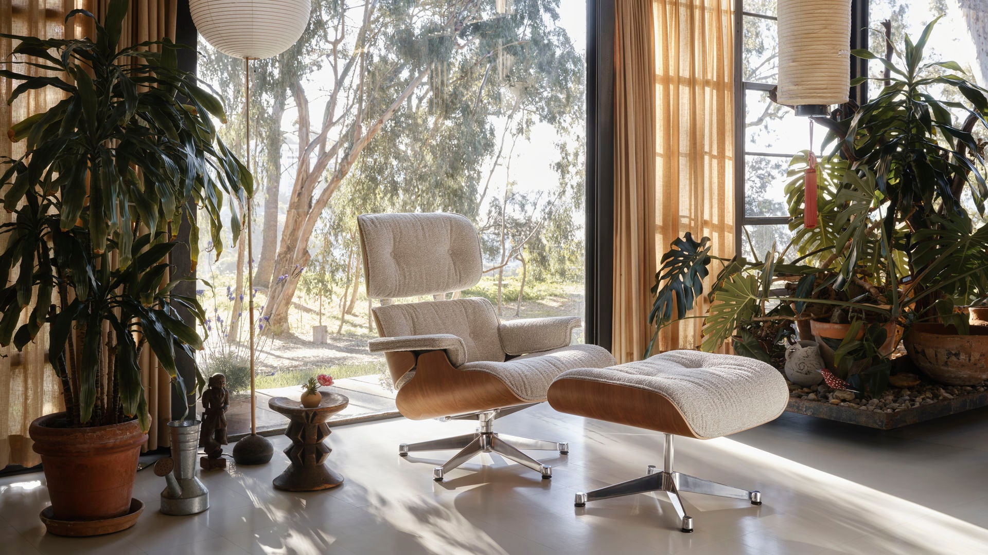 Lounge Chair & Ottoman - Sag 80 - Vitra - Poltrona