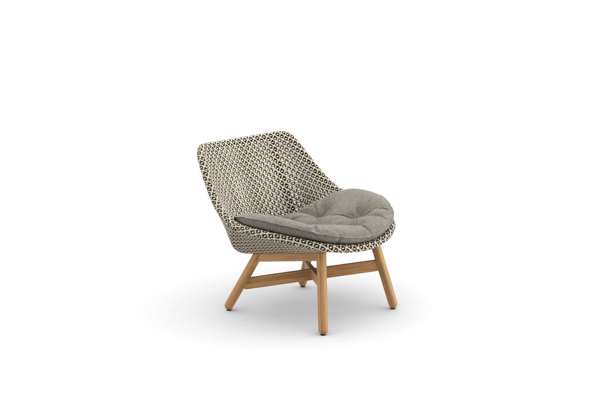 Mbrace – club chair - Sag 80 - DEDON - Outdoor