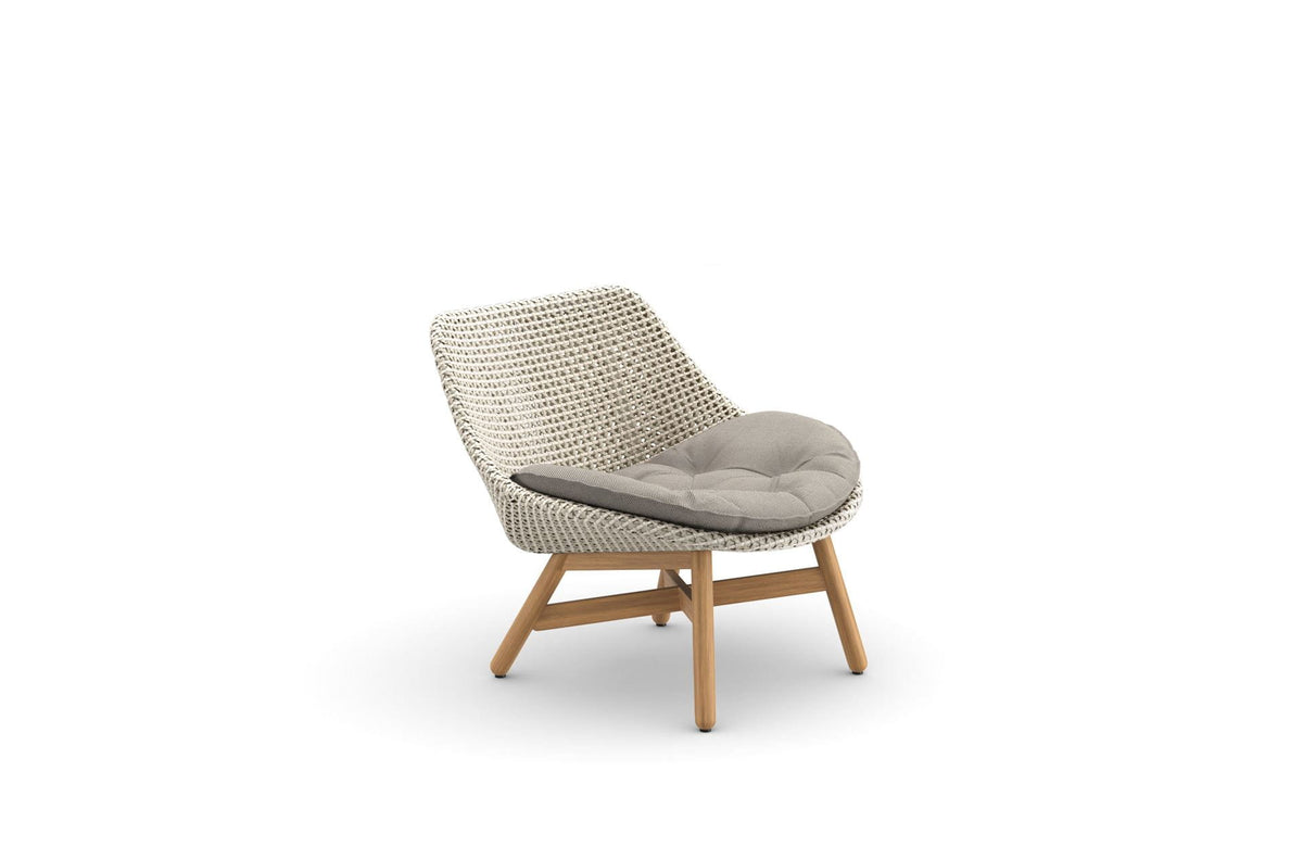 Mbrace – club chair - Sag 80 - DEDON - Outdoor