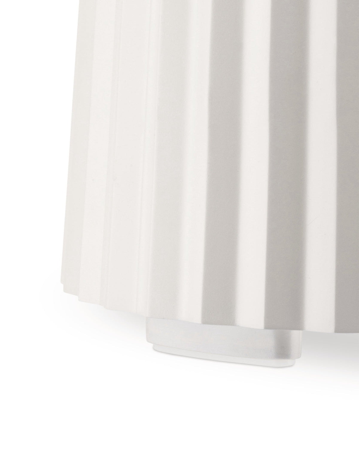 Plissé – frullatore. Spina inglese - Sag 80 - Alessi - Complemento