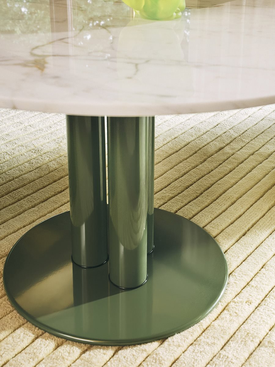 Marcuso 2531-2533 – tavolo – ambientata