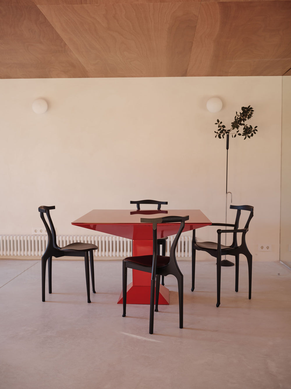 Mettsass – tavolo – ambientata