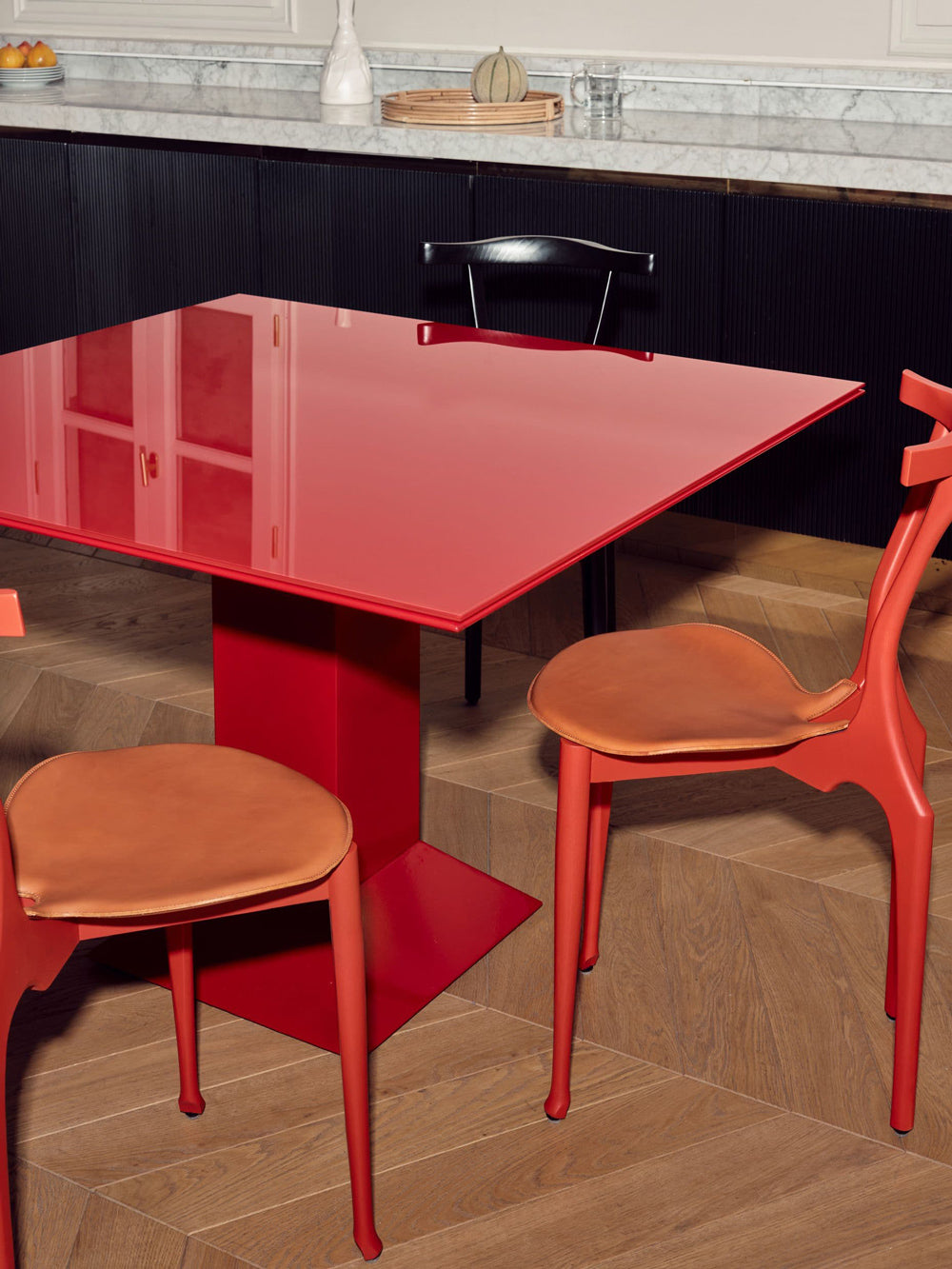Mettsass – tavolo – ambientata