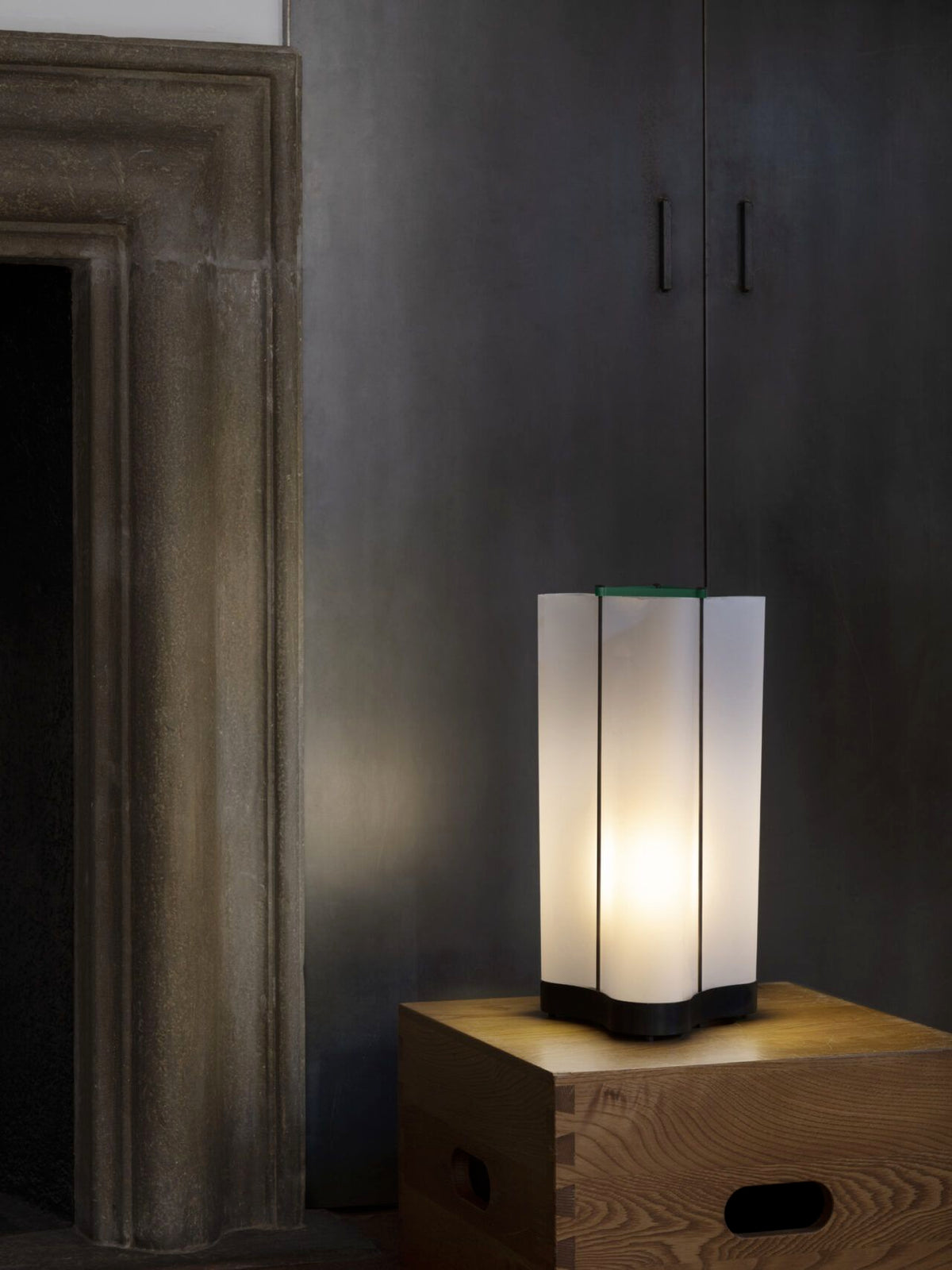Lampe Cabanon – lampada da tavolo – ambientata