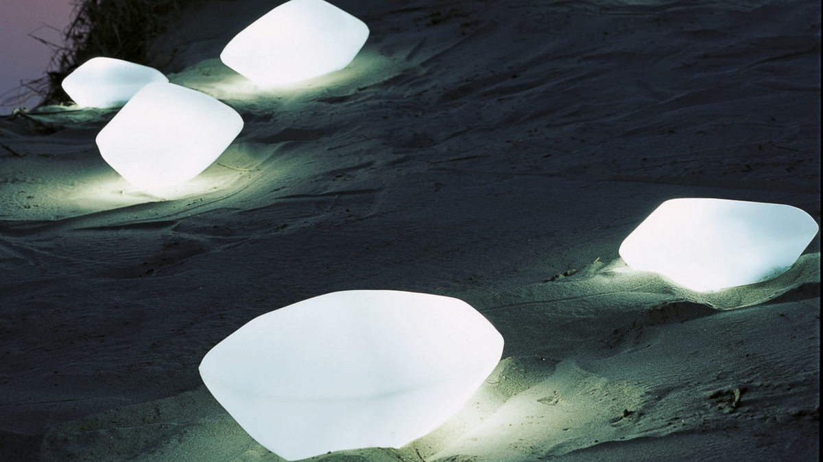Stones – lampada da esterno – ambientata