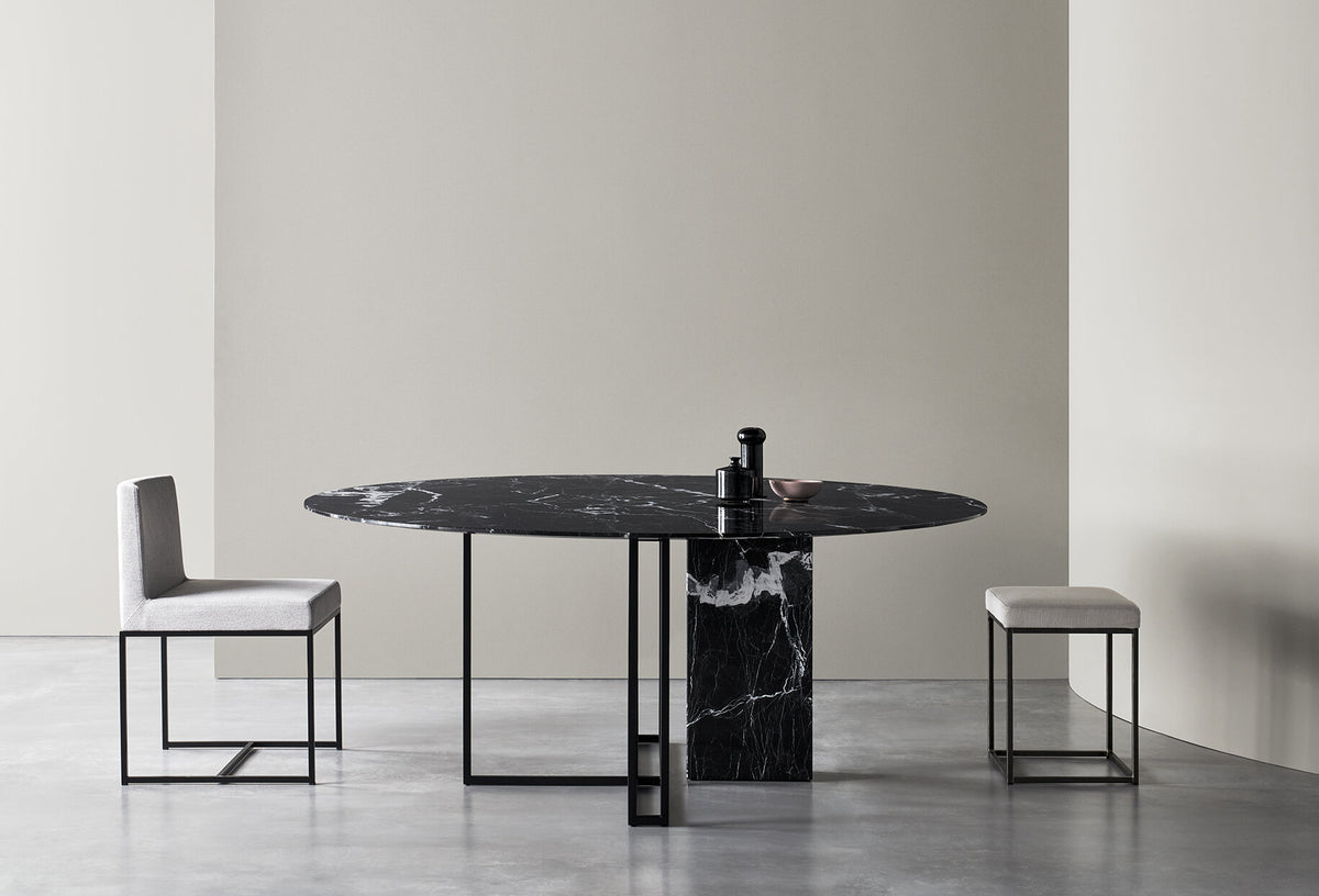 Plinto – tavolo – ambientata