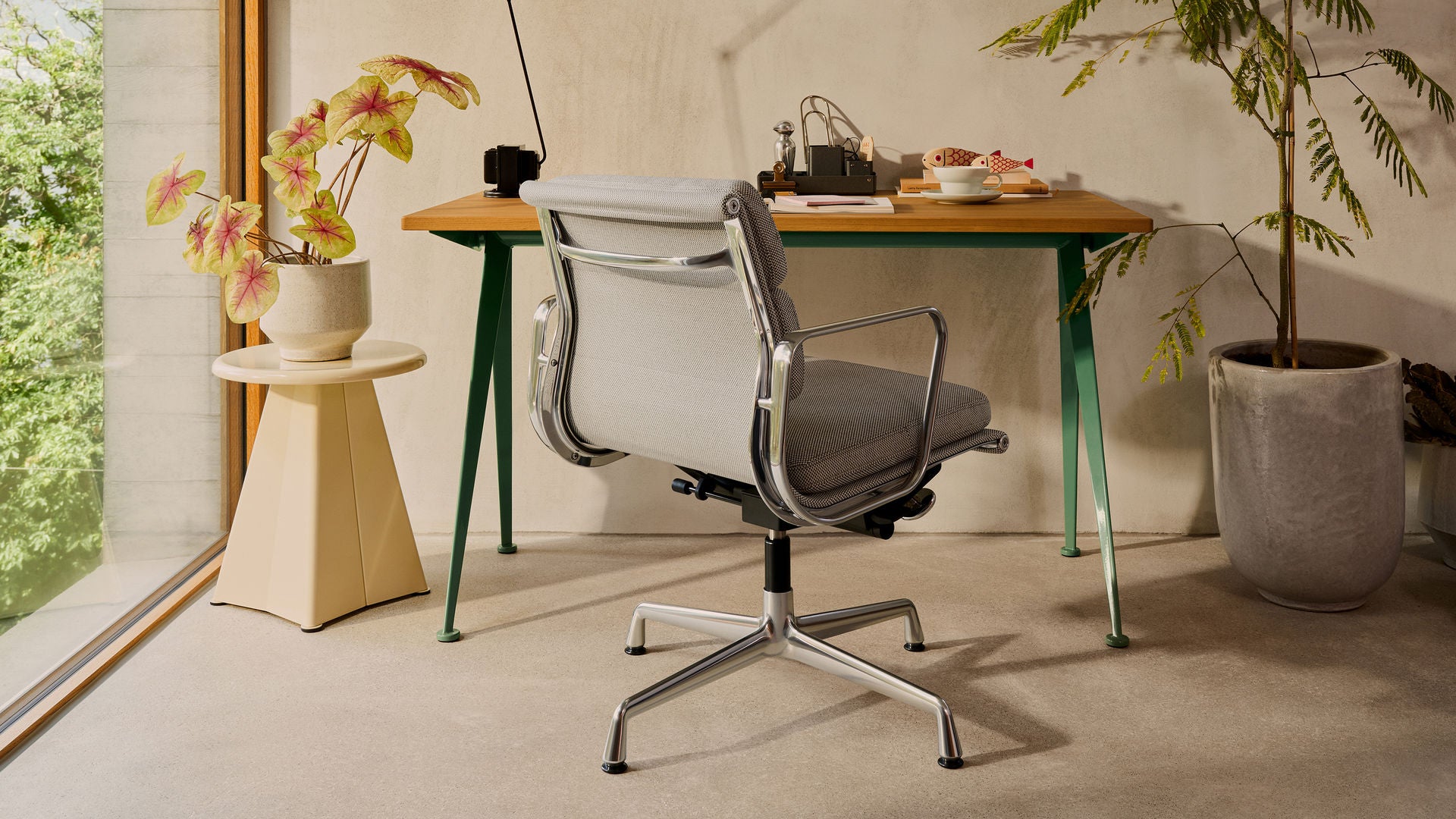 Soft Pad Chair EA 231 – Home Office - Sag 80 - Vitra - Sedia