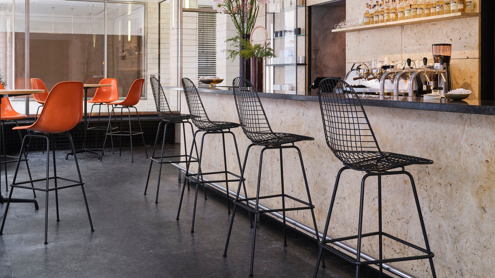 Wire Stool High - Sag 80 - Vitra - Sedia
