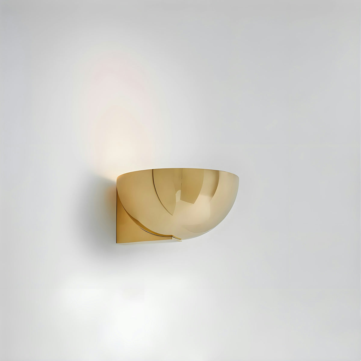 Brass Architectural Collection Cup – applique – foto prodotto