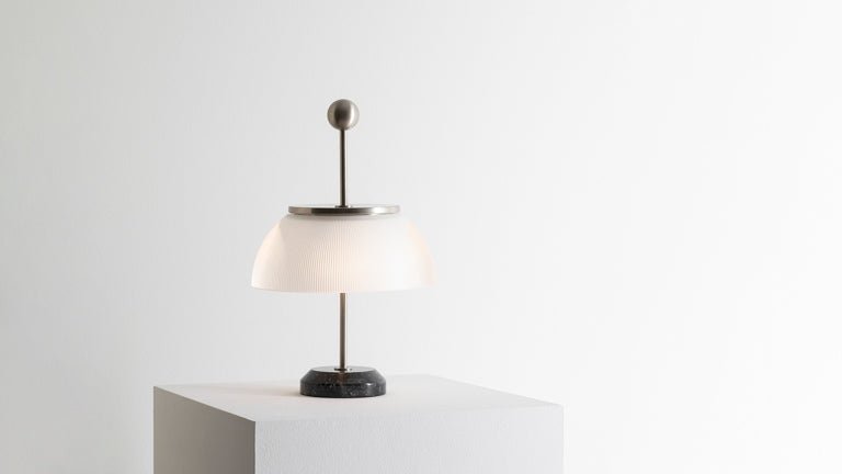 Alfa – lampada da tavolo - Sag 80 - Artemide - Lampada