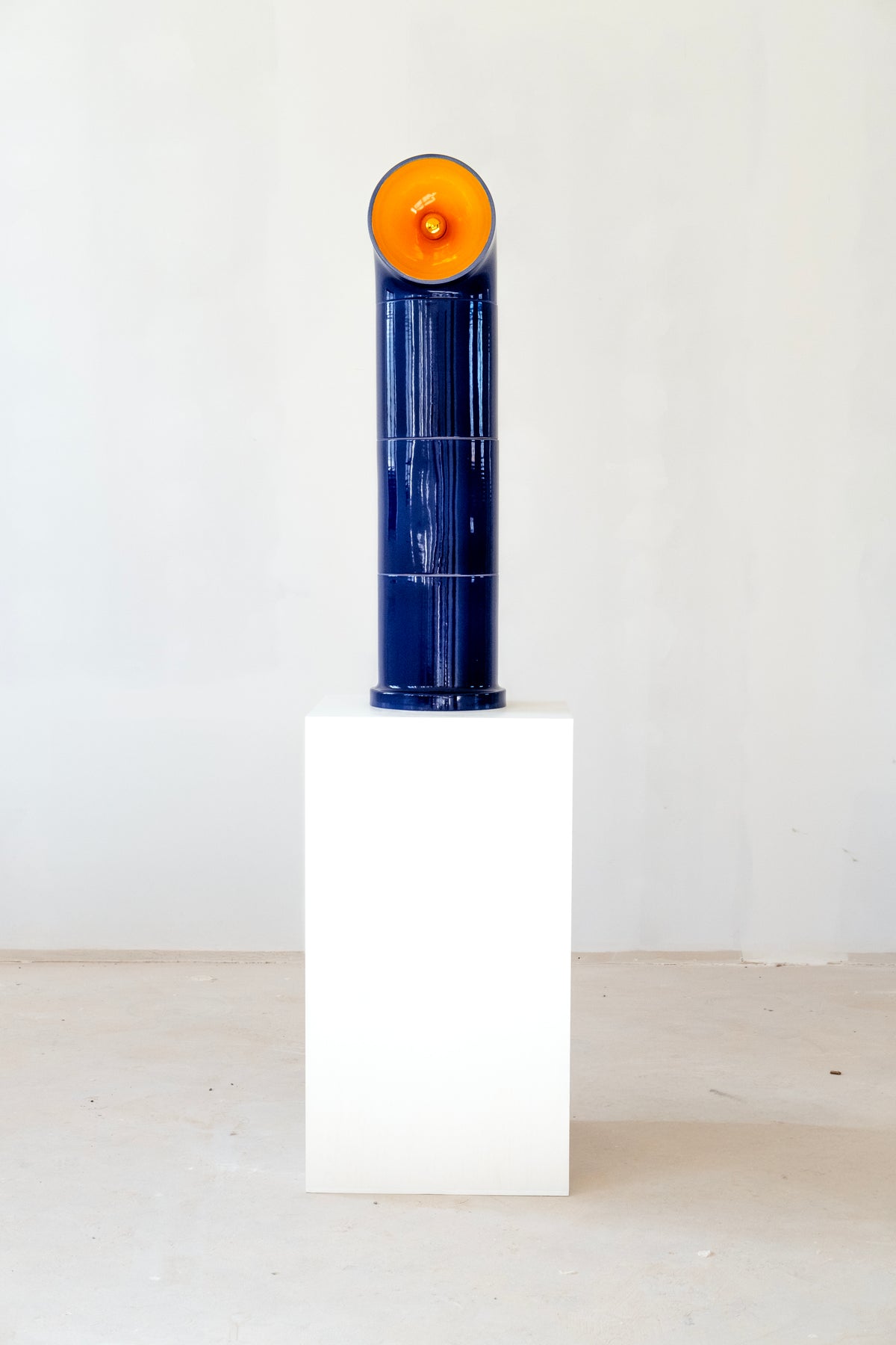 FAT OP – lampada da terra – ambientata