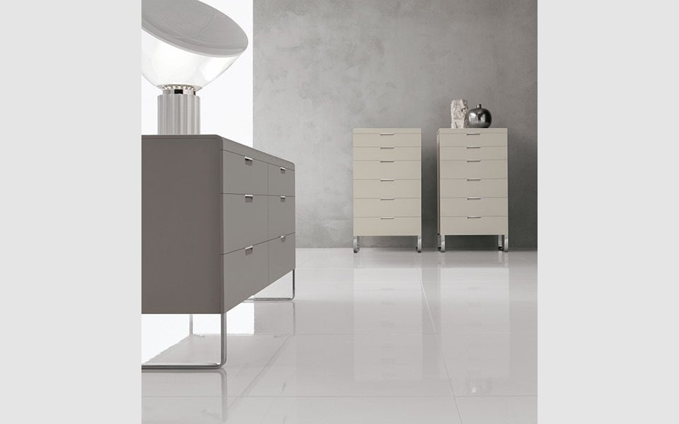 Esprit – complementi notte – ambientata