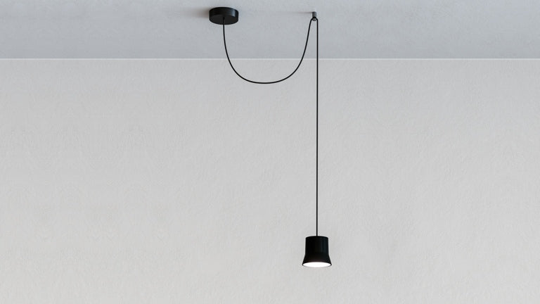 Giò light decentrata – lampada a sospensione – ambientata