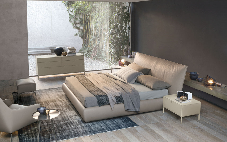 Inside – complementi notte – ambientata