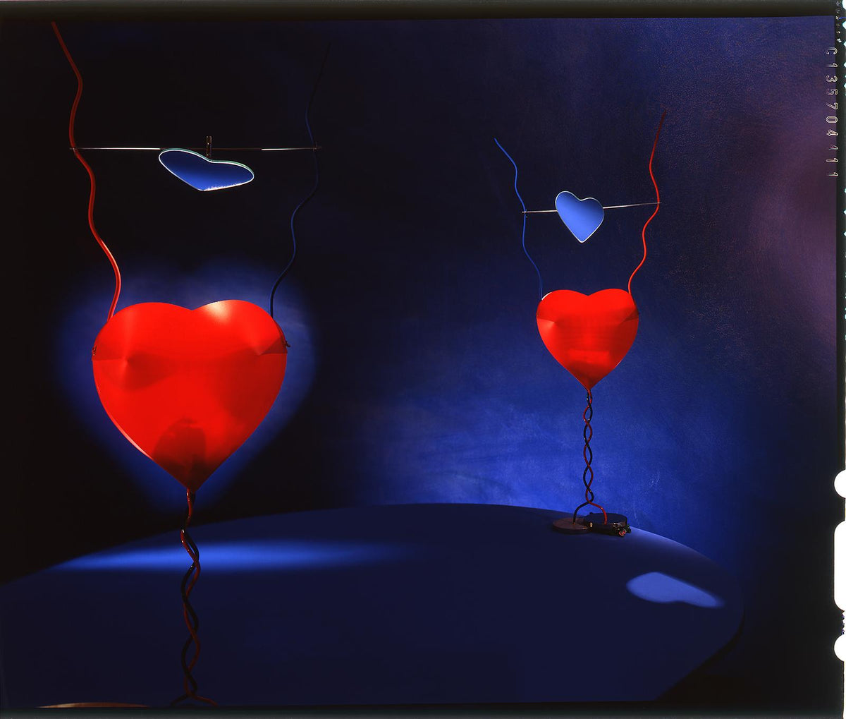 One From The Heart – lampada da tavolo – ambientata