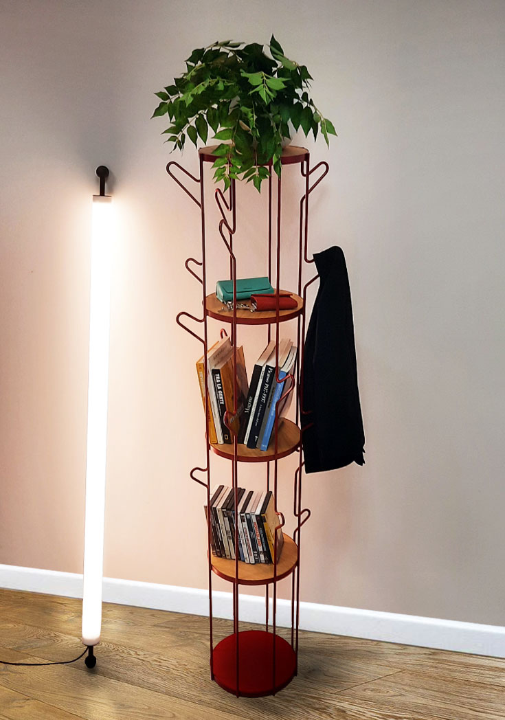 Albero – appendiabiti – ambientata
