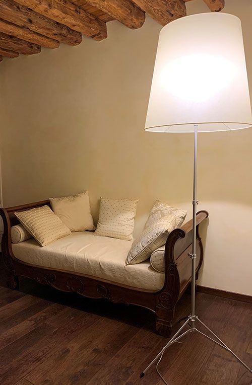 Gilda – lampada da terra – ambientata