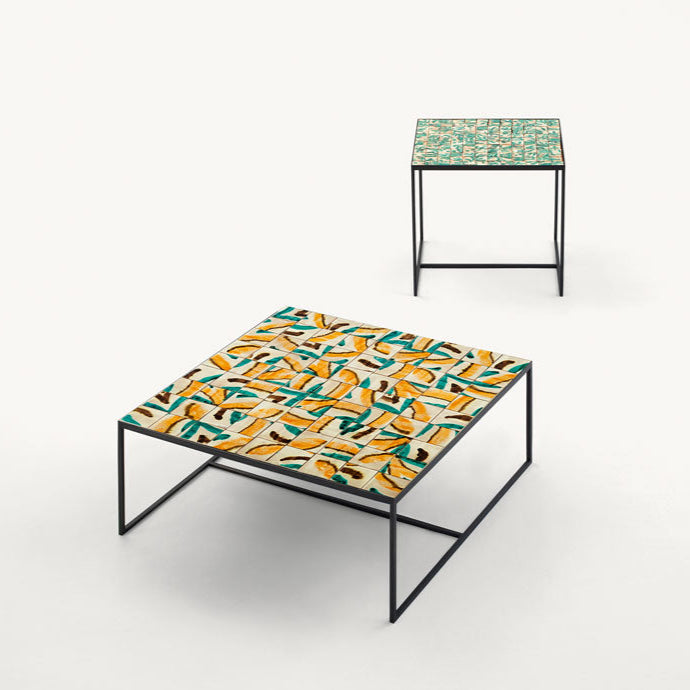 Cocci, table tops by Nicolò Morales. Front: Faience PML112. Back: Faience PMS062. Structures ME45