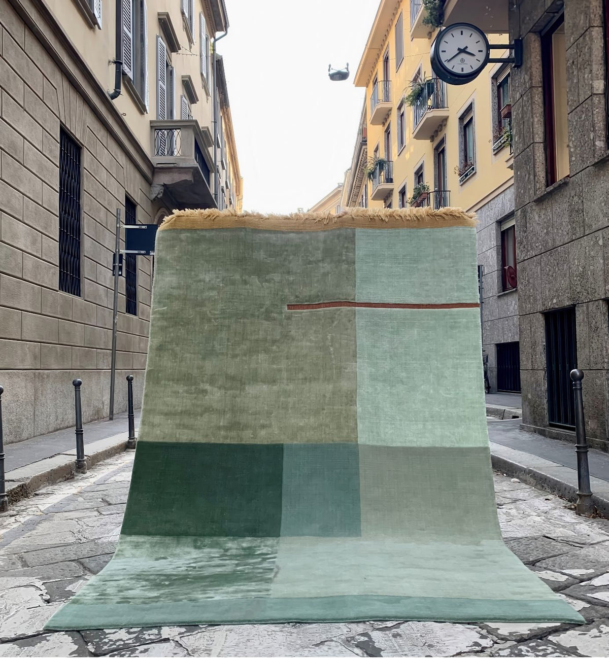 Overshadow – tappeto – ambientata