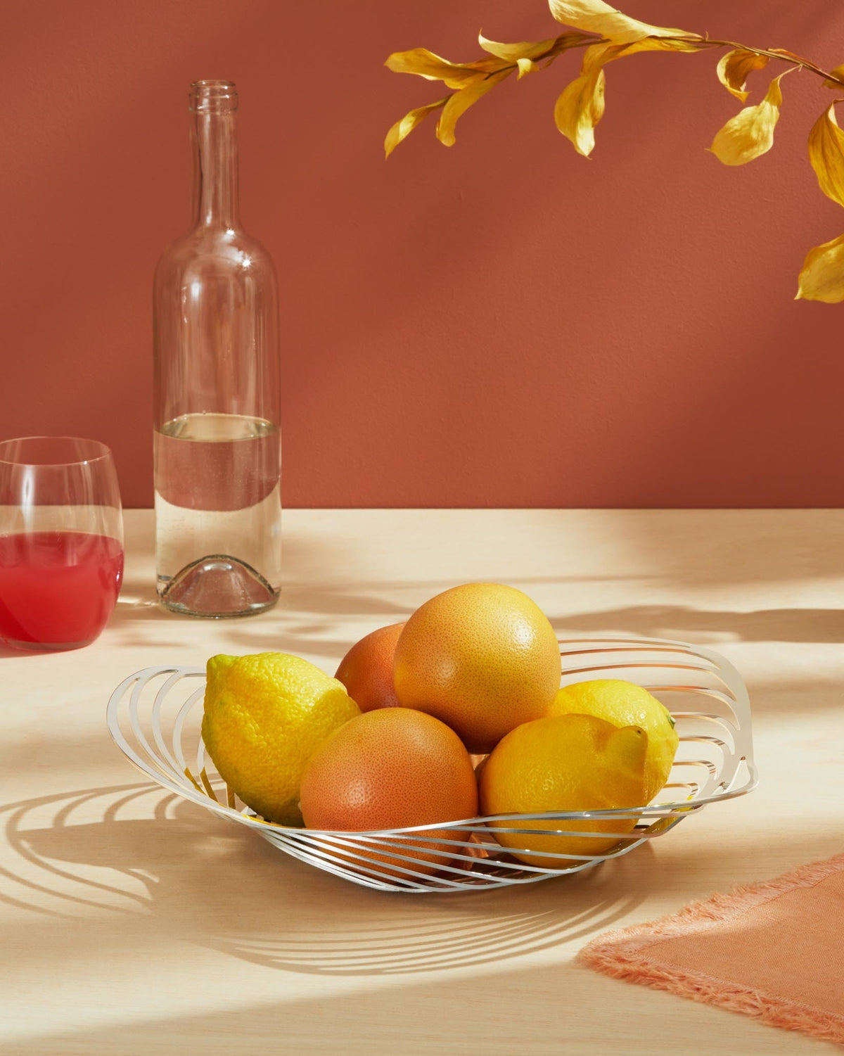 Trinity – fruttiera – ambientata