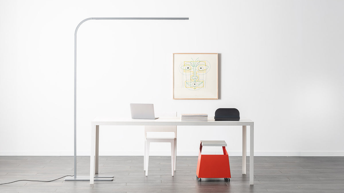 Turn Around Floor – lampada da terra – foto prodotto